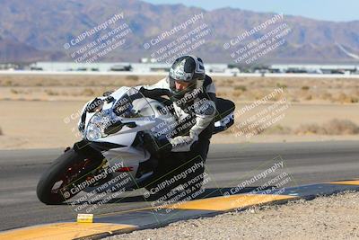 media/Dec-10-2023-SoCal Trackdays (Sun) [[0ce70f5433]]/Turn 9 Inside Set 1 (1115am)/